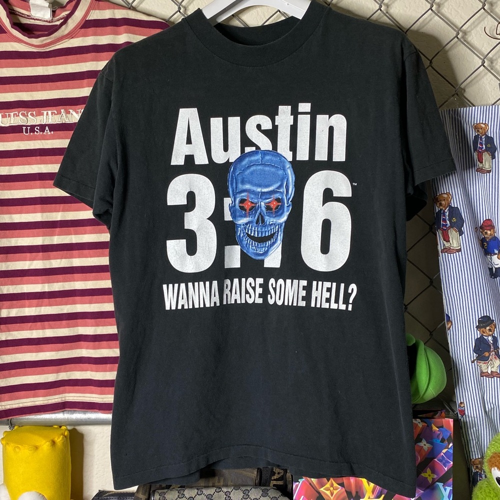 Vintage 1998 stone cold